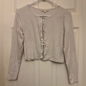 Cropped White Long Sleeve